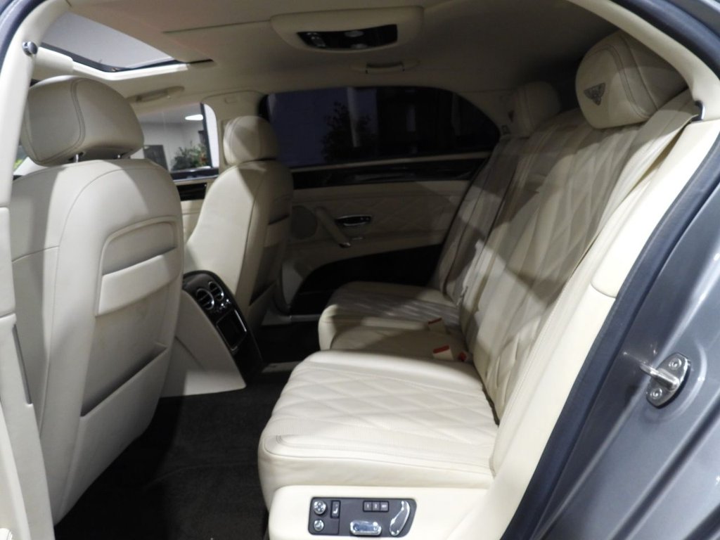 Used Bentley Flying Spur 2014 for sale - 76469669: Photo 24