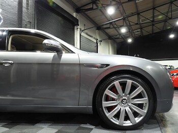 Used Bentley Flying Spur 2014 for sale - 76469669: Photo