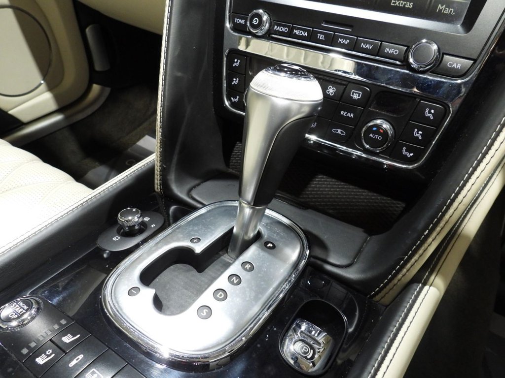 Used Bentley Flying Spur 2014 for sale - 76469669: Photo 39