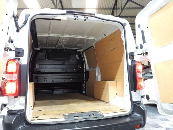 Used Peugeot Expert 2021 for sale - 75194836: Photo 37