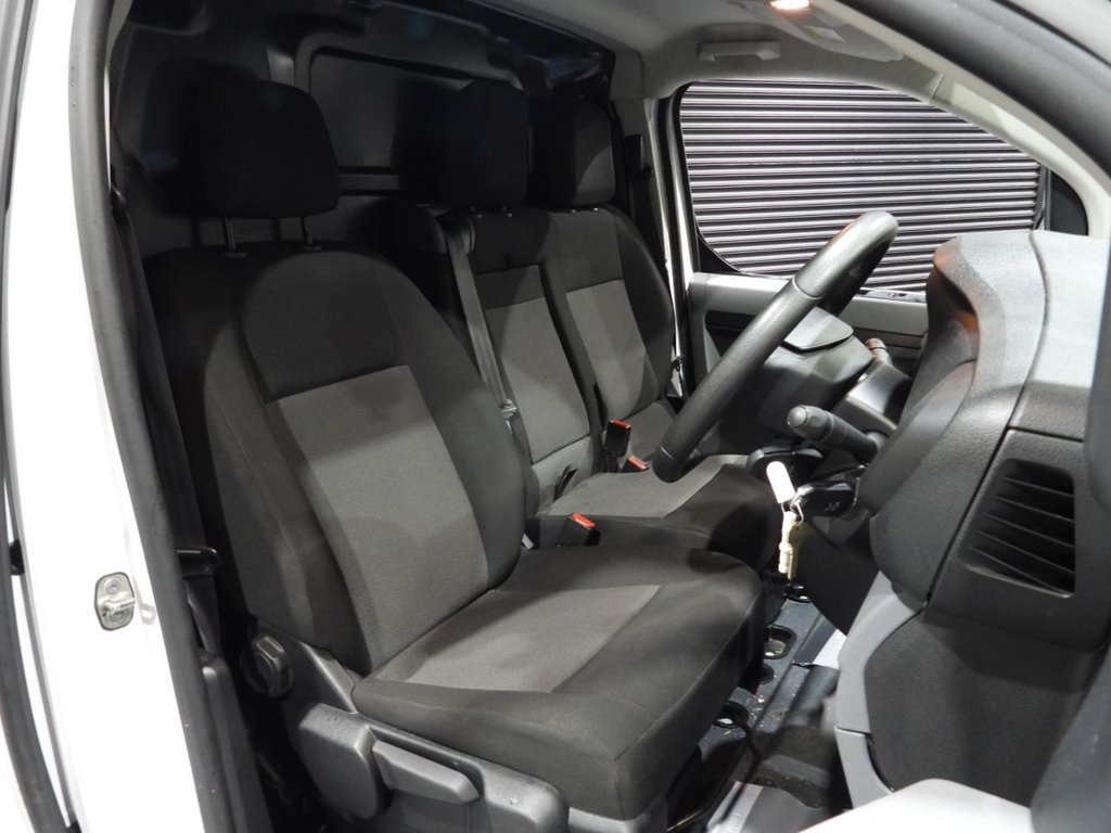 Used Peugeot Expert 2022 for sale - 76396084: Photo 18