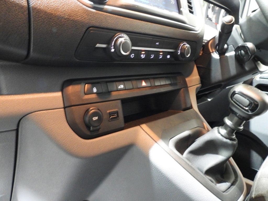 Used Peugeot Expert 2022 for sale - 76396084: Photo 21