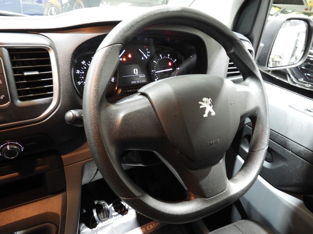 Used Peugeot Expert 2022 for sale - 76396084: Photo 25