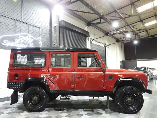 Used Land Rover Defender 110 1998 for sale - 73124945: Photo 22