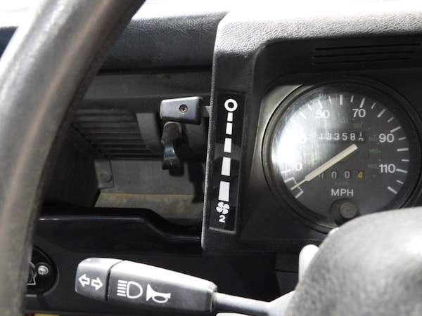 Used Land Rover Defender 110 1998 for sale - 73124945: Photo 49