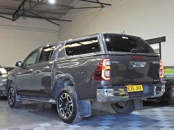 Used Toyota Hilux 2025 for sale - 78414442: Photo