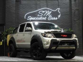 Used Toyota Hilux 2010 for sale - 73894473: Photo