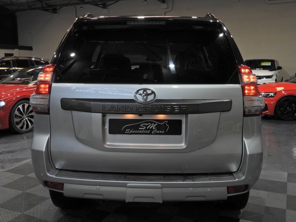Used Toyota Land Cruiser 2010 for sale - 78082226: Photo 12