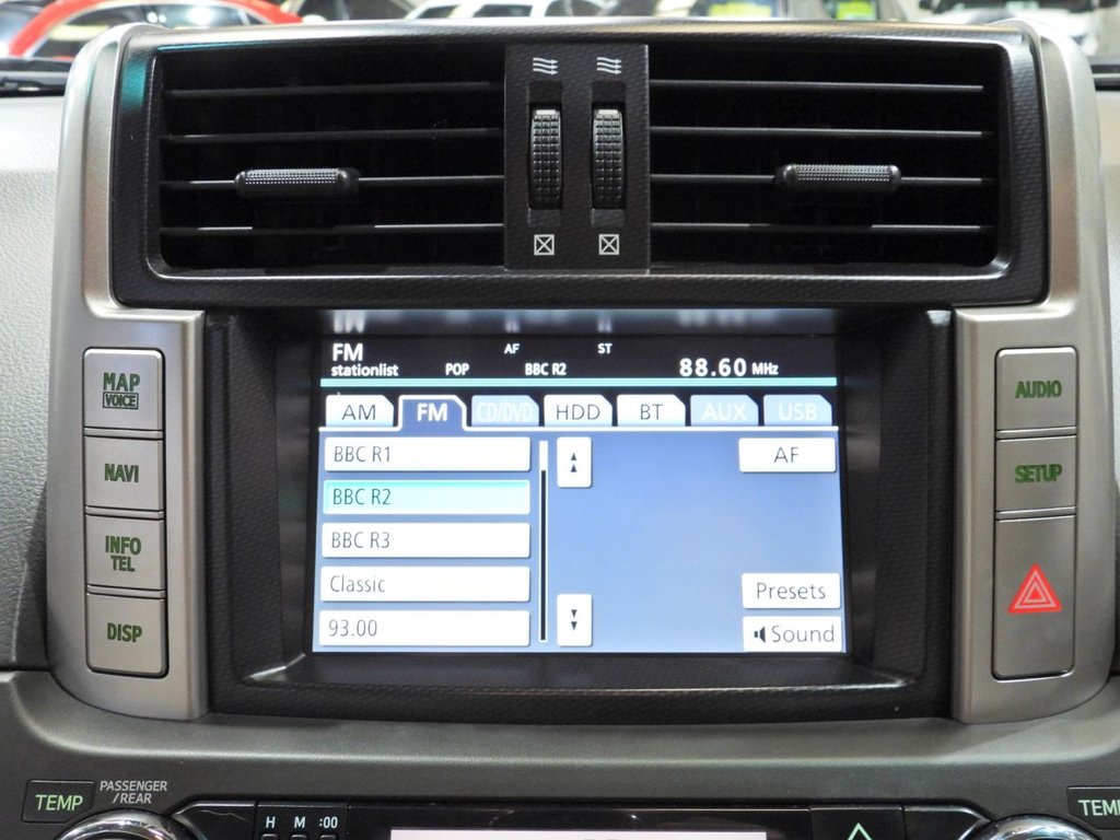 Used Toyota Land Cruiser 2010 for sale - 78082226: Photo 21