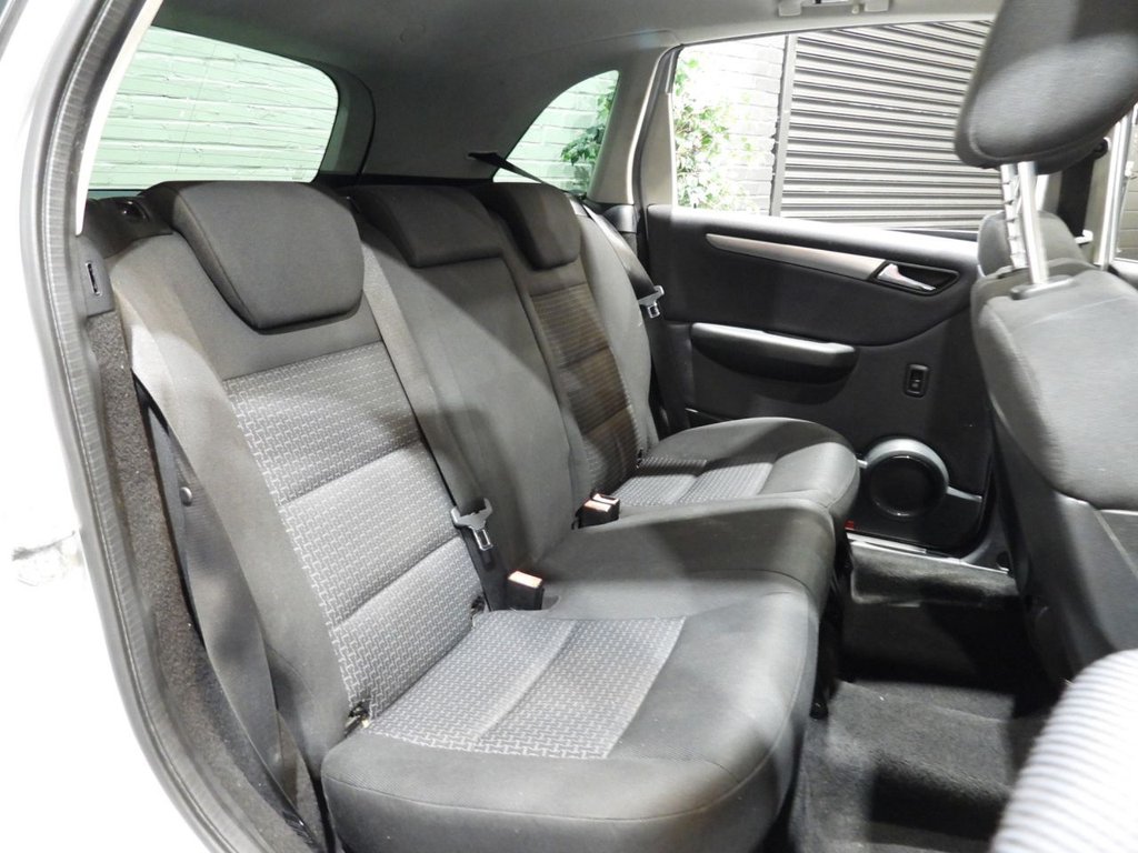 Used Mercedes-Benz B Class 2009 for sale - 77355628: Photo 19