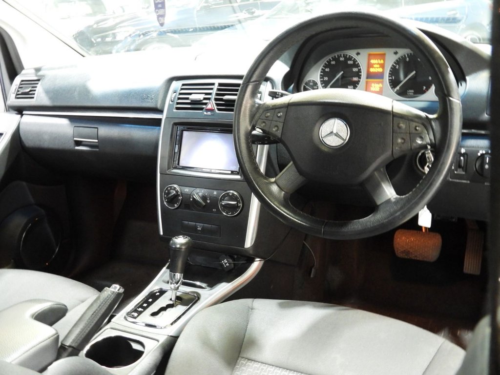 Used Mercedes-Benz B Class 2009 for sale - 77355628: Photo 3