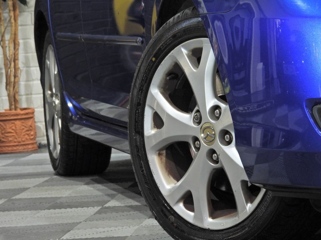 Used Mazda Mazda3 2009 for sale - 77394755: Photo 2