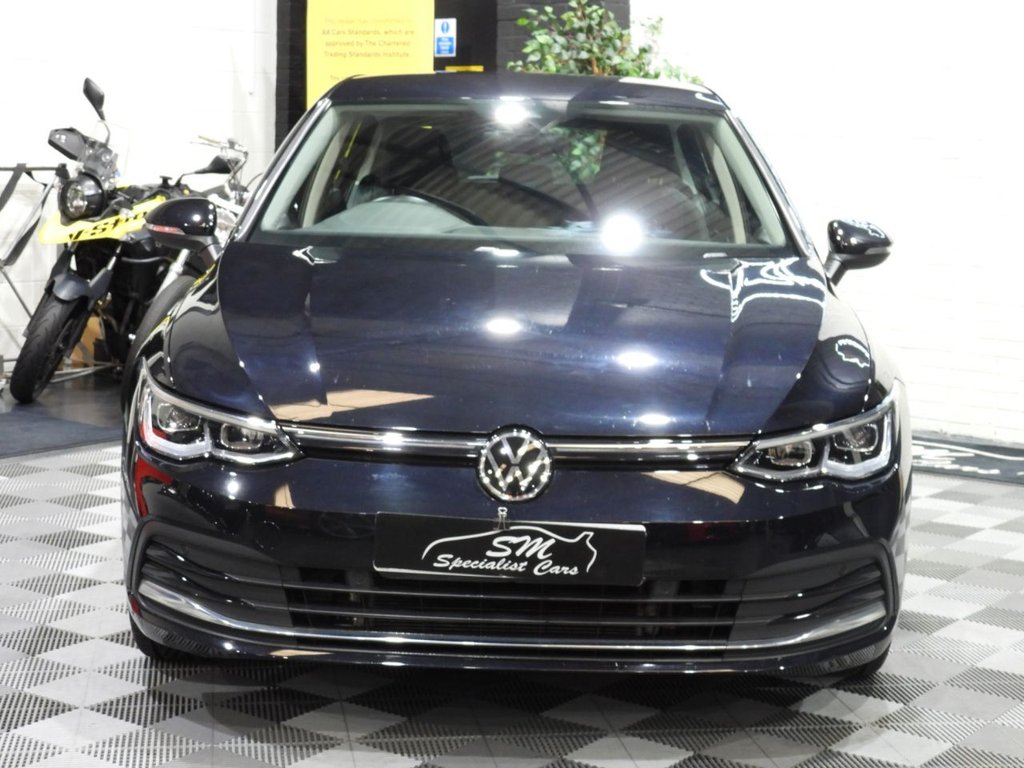 Used Volkswagen Golf 2020 for sale - 77341181: Photo 3