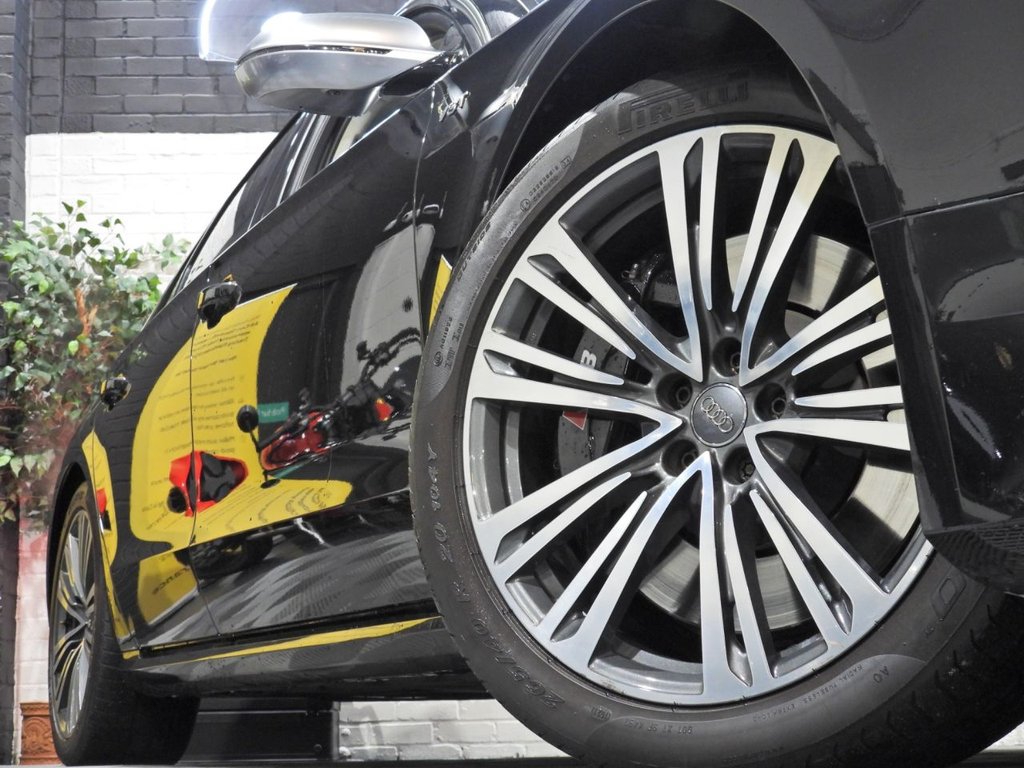 Used Audi S8 2016 for sale - 77885101: Photo 13