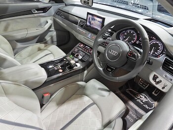 Used Audi S8 2016 for sale - 77885101: Photo