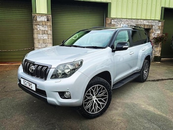 Used Toyota Land Cruiser 2010 for sale - 77442267: Photo