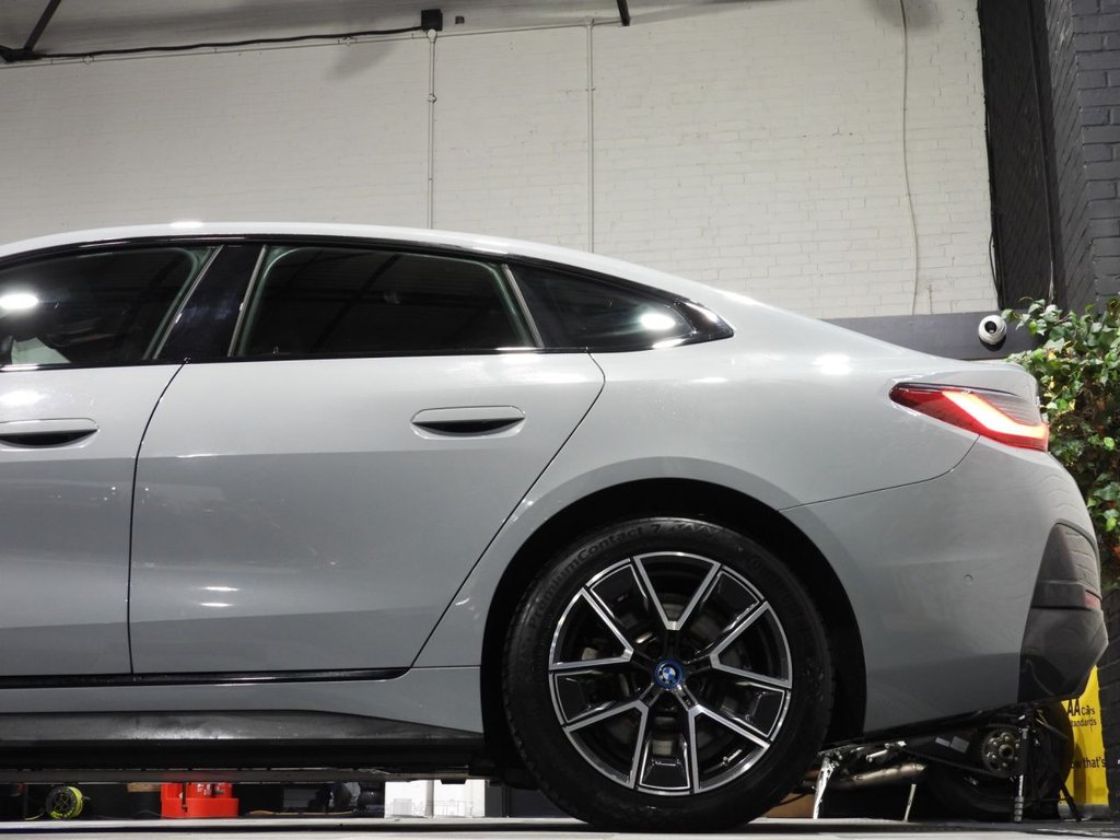 Used BMW i4 2022 for sale - 77341502: Photo 19