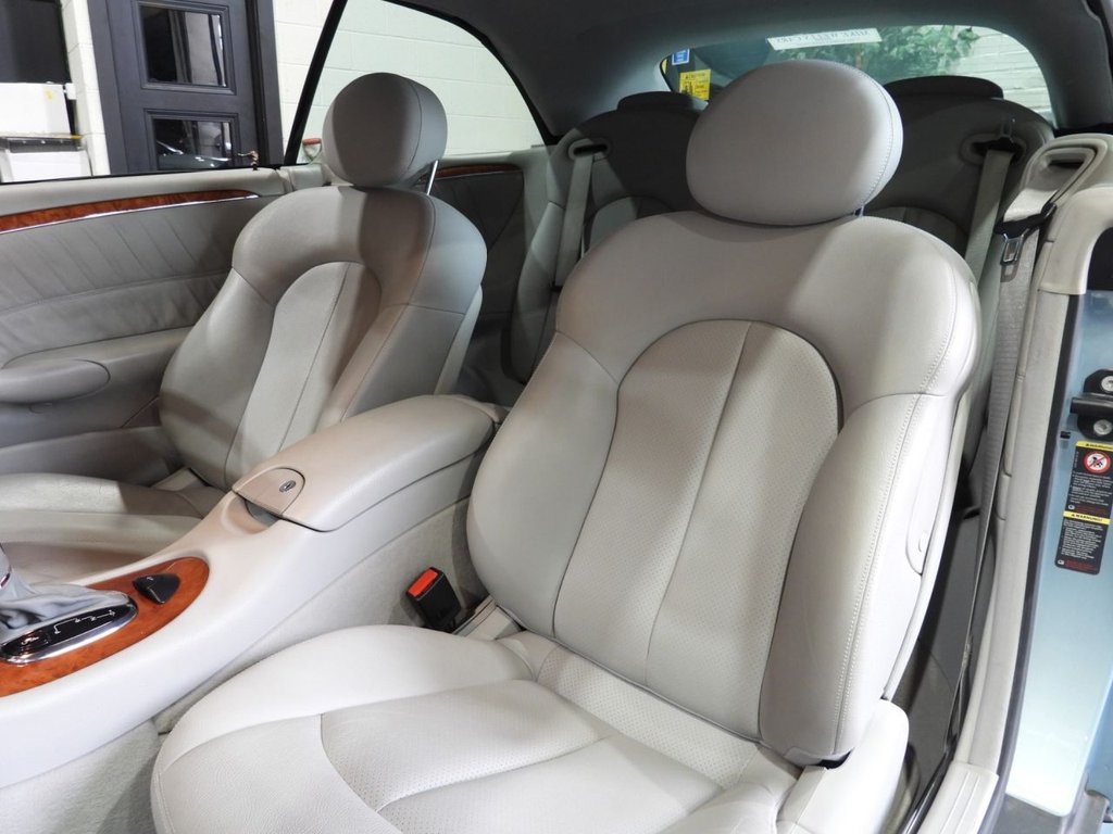 Used Mercedes-Benz CLK 2003 for sale - 77967552: Photo 18