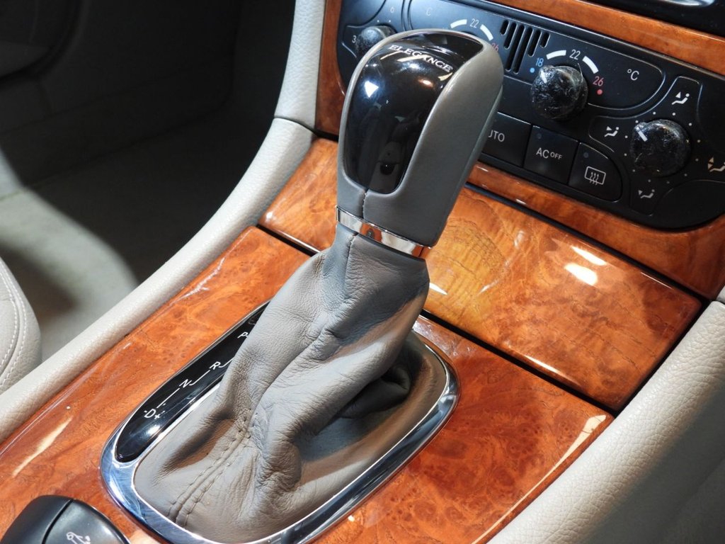 Used Mercedes-Benz CLK 2003 for sale - 77967552: Photo 34