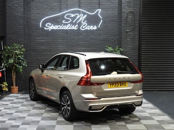 Used Volvo XC60 2023 for sale - 75122274: Photo