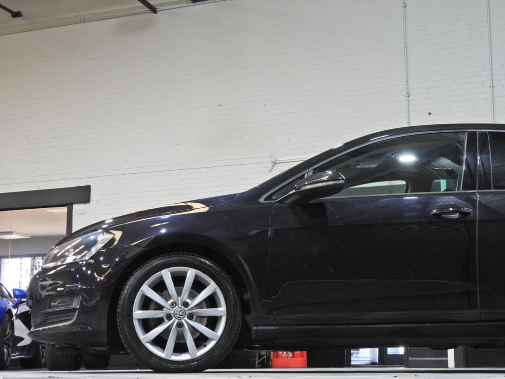 Used Volkswagen Golf 2013 for sale - 77720264: Photo 10