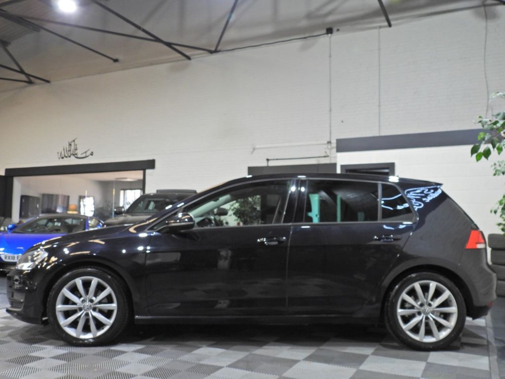 Used Volkswagen Golf 2013 for sale - 77720264: Photo 15