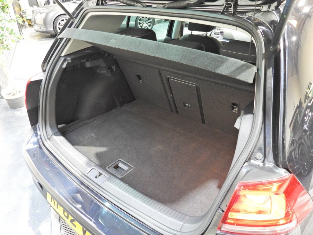 Used Volkswagen Golf 2013 for sale - 77720264: Photo 33