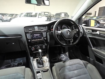 Used Volkswagen Golf 2013 for sale - 77720264: Photo