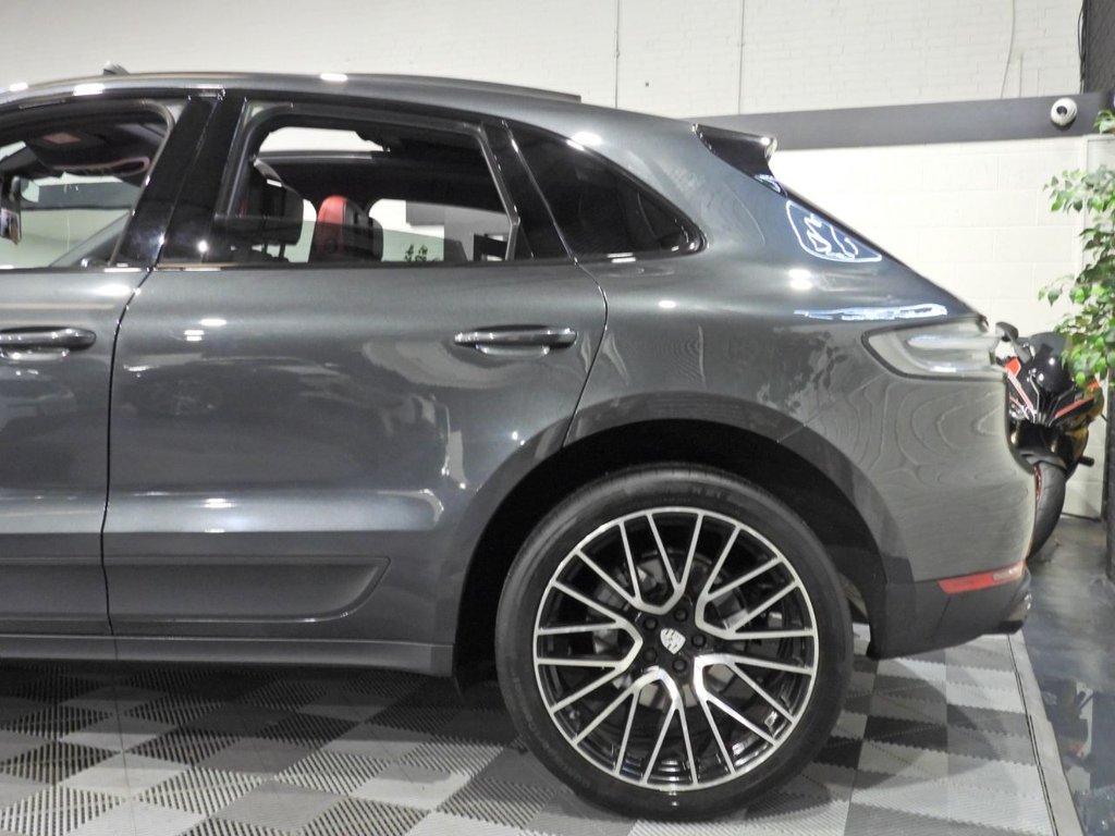 Used Porsche Macan 2019 for sale - 77370041: Photo 14