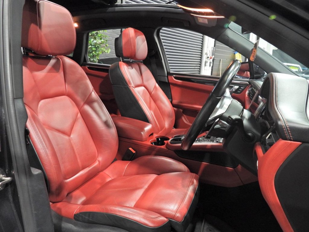 Used Porsche Macan 2019 for sale - 77370041: Photo 15