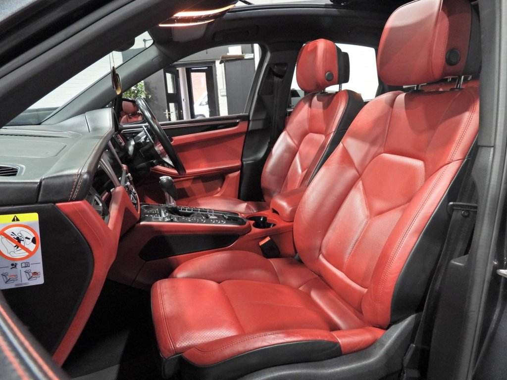 Used Porsche Macan 2019 for sale - 77370041: Photo 16