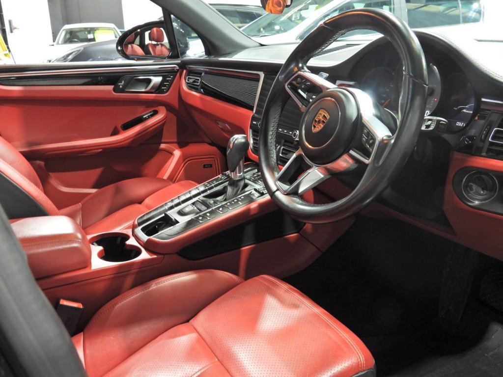 Used Porsche Macan 2019 for sale - 77370041: Photo 18