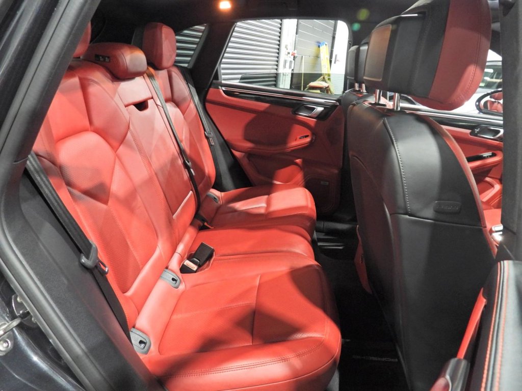 Used Porsche Macan 2019 for sale - 77370041: Photo 20