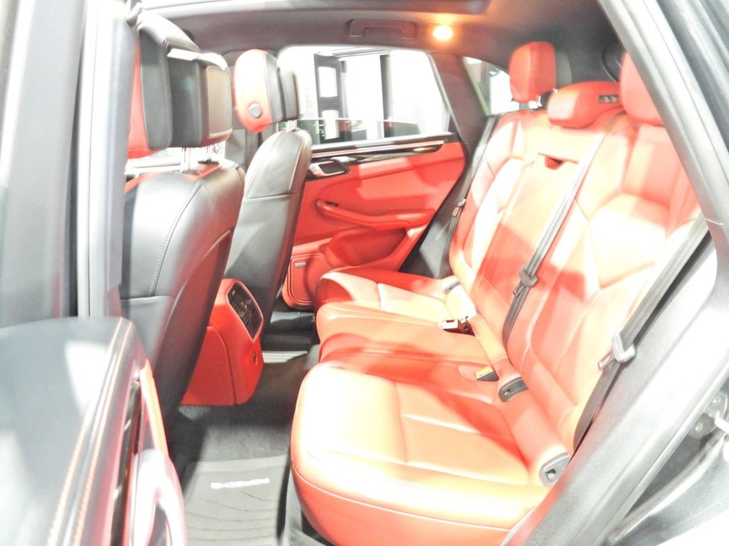 Used Porsche Macan 2019 for sale - 77370041: Photo 26