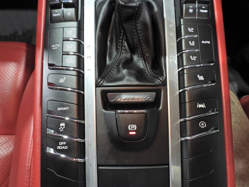 Used Porsche Macan 2019 for sale - 77370041: Photo 32