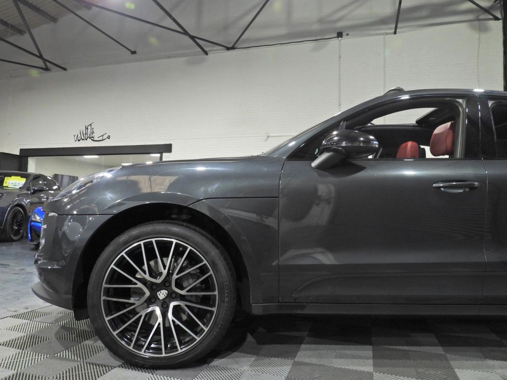 Used Porsche Macan 2019 for sale - 77370041: Photo 6