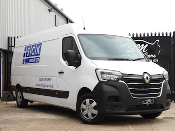 2022 (72) - LM35 ENERGY dCi 150 Business+ Medium Roof Van