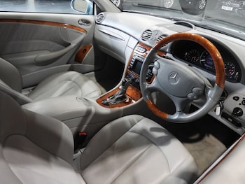 Used Mercedes-Benz CLK 2003 for sale - 78241116: Photo