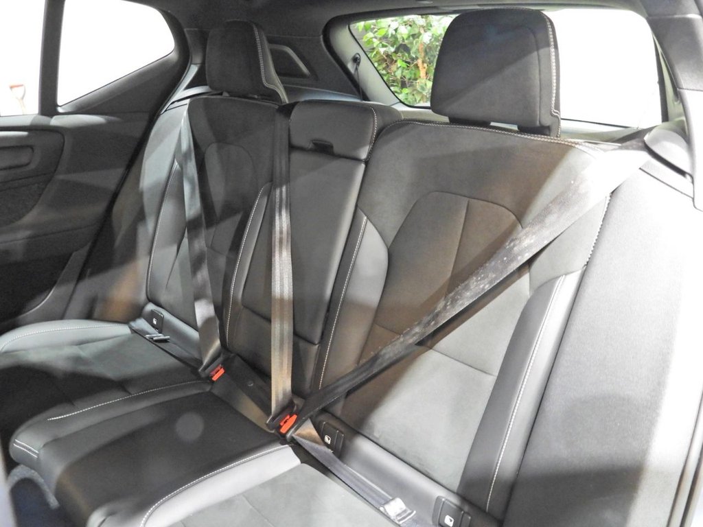 Used Volvo XC40 2021 for sale - 78153890: Photo 25