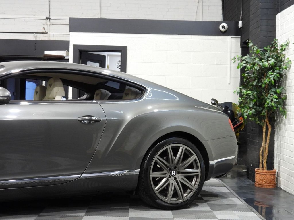 Used Bentley Continental 2012 for sale - 77551608: Photo 9