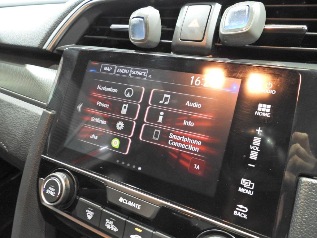 Used Honda Civic 2018 for sale - 77937133: Photo 25