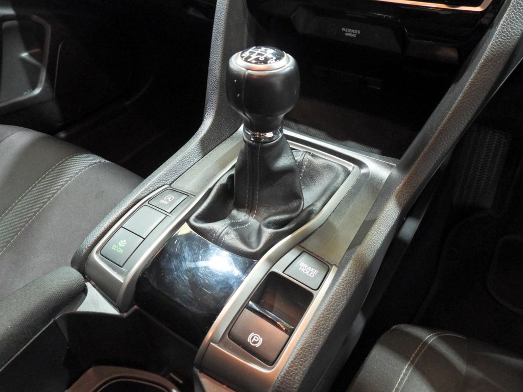 Used Honda Civic 2018 for sale - 77937133: Photo 36