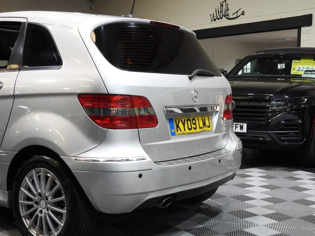 Used Mercedes-Benz B Class 2009 for sale - 77096459: Photo 29