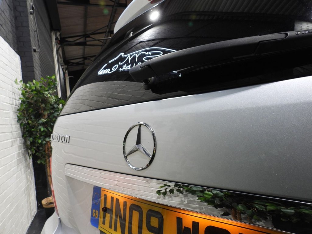 Used Mercedes-Benz M Class 2009 for sale - 77660163: Photo 32