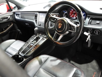 Used Porsche Macan 2017 for sale - 76048003: Photo 4
