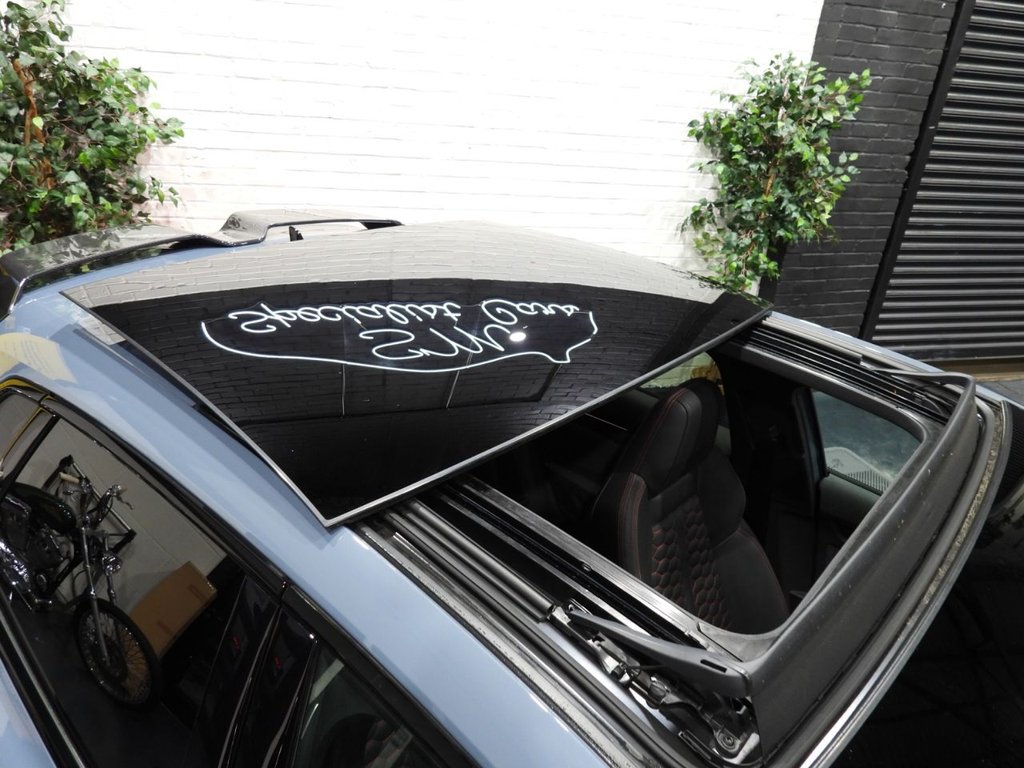 Used Audi RS3 2025 for sale - 76632601: Photo 32