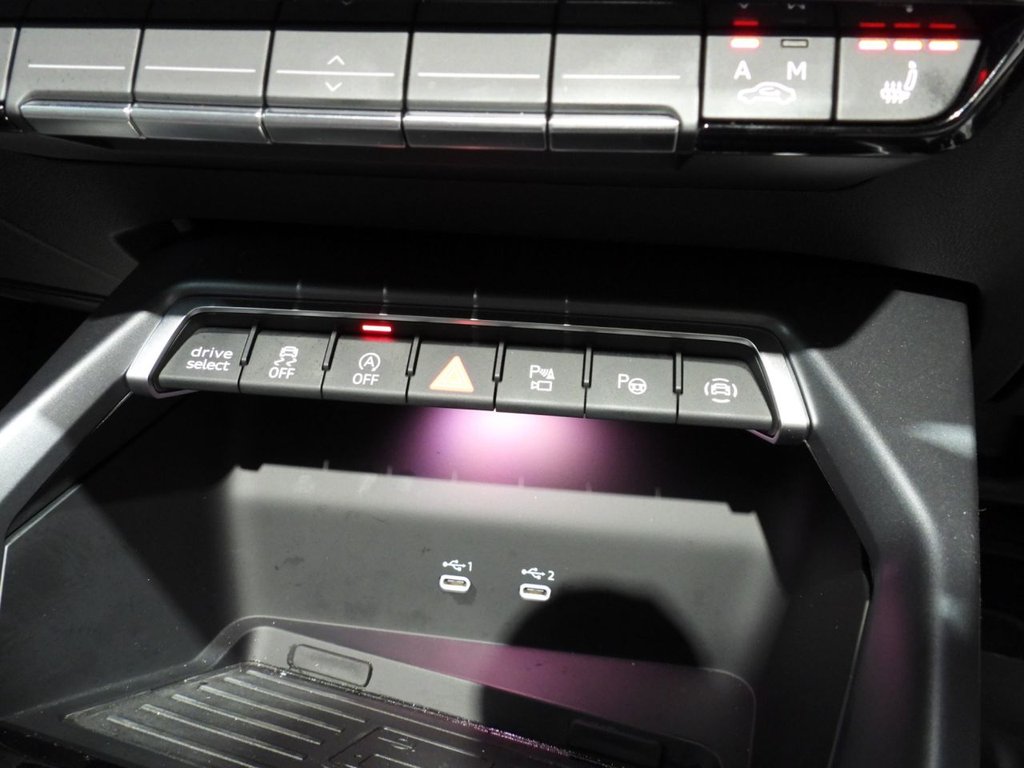 Used Audi RS3 2025 for sale - 76632601: Photo 38