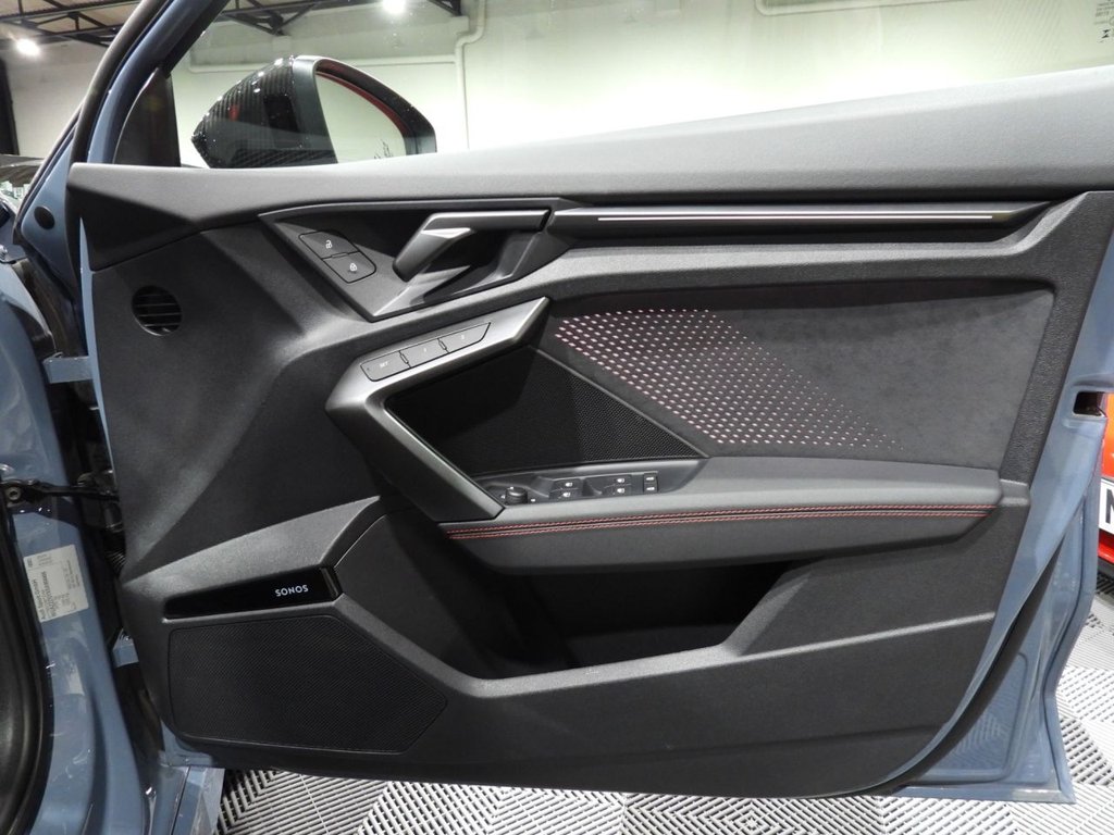 Used Audi RS3 2025 for sale - 76632601: Photo 45