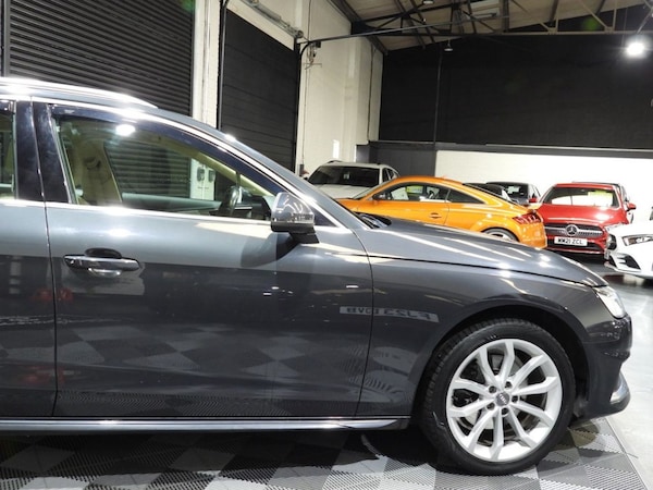 Used Audi A4 Avant 2020 for sale - 76279626: Photo 13