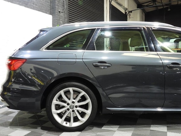 Used Audi A4 Avant 2020 for sale - 76279626: Photo 15
